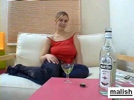   Пьяная Люба    (2009) CamRip