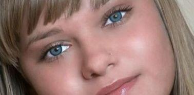  Русская девочка Настя, первая съёмка (2009) CamRip