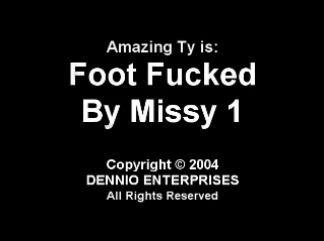  Foot Fucked By Missy (ногой во влагалище) (2004) Other