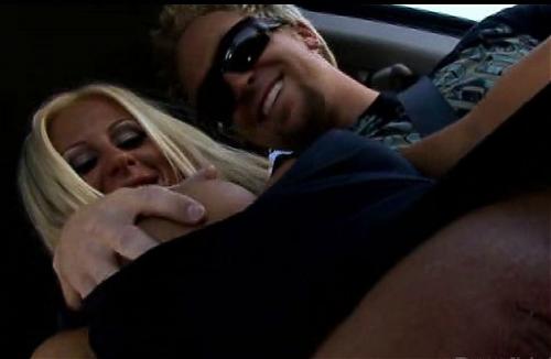  Krystal Steal  (Кристал Стайл и её подружка устроили пати в стиле Рок - н - ролл) (2009) SATRip