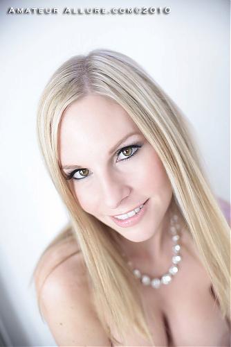  Aimee Addison - First Hardcore Scene Ever! (2010) SiteRip
