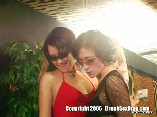  Drunk Sex Orgy - 05 мая 2006 (2006) DVDRip