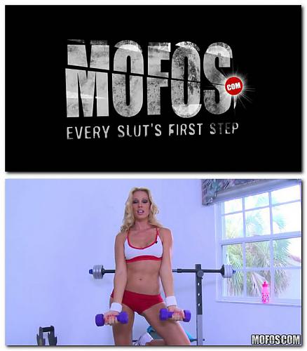  She’s A Freak – Sandy