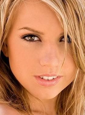 Такую милашку и так трахнуть