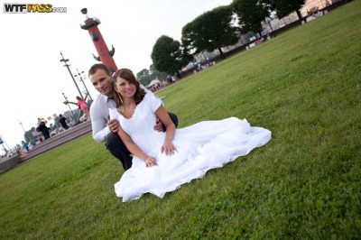 Пустил по кругу свою обалденную невесту